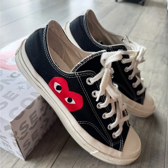 Converse x PLAY Comme des Garçons Chuck 70/ Worn 2 times only - Picture 2 of 8